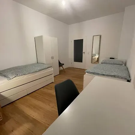 70qm - 3 - Free Parking - - Mallibase Apartament